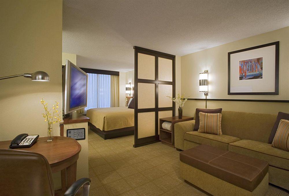 Hyatt Place College Station Exterior foto